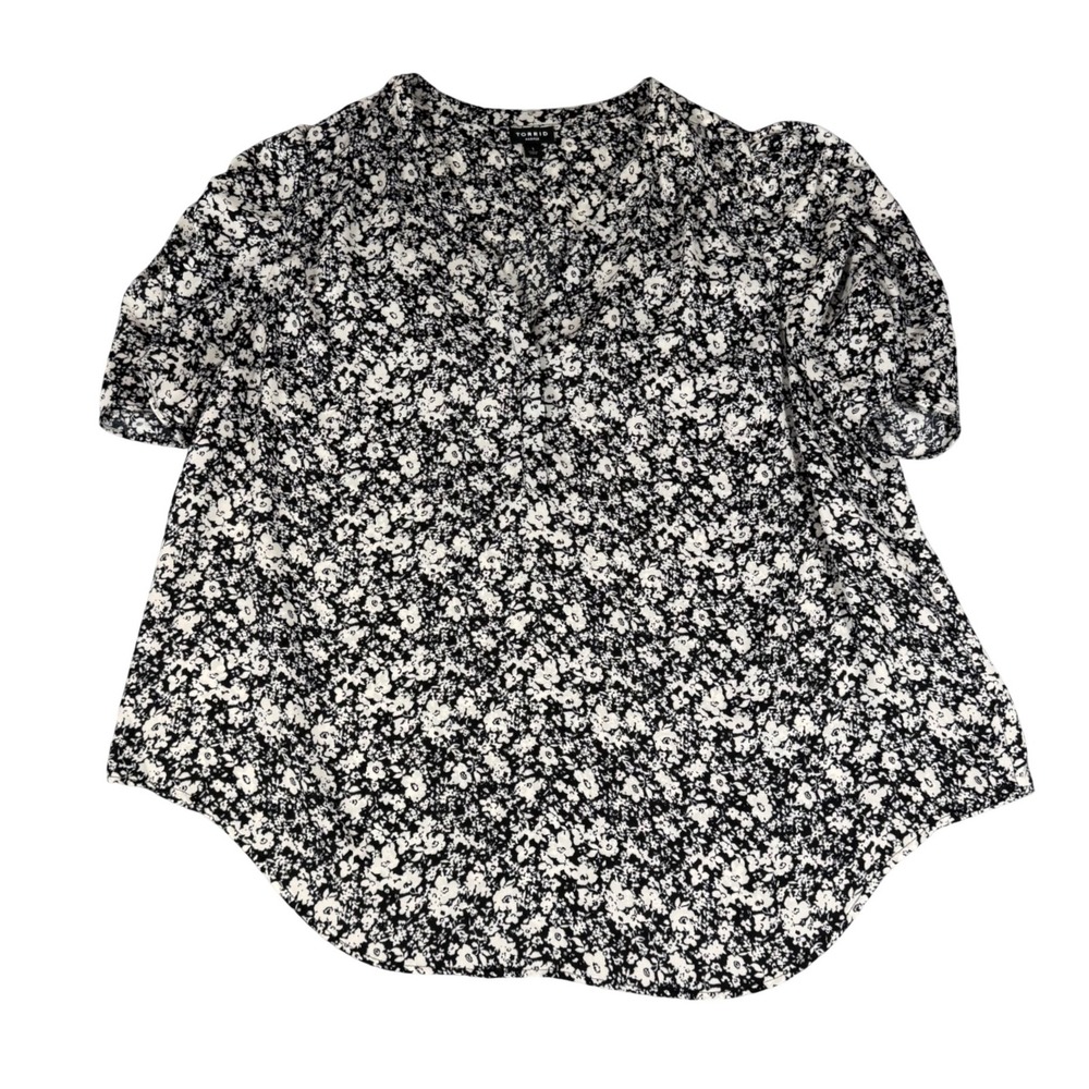 Torrid Harper Black White Floral V-Neck Puff Sleeve Blouse Plus Size 1 1X